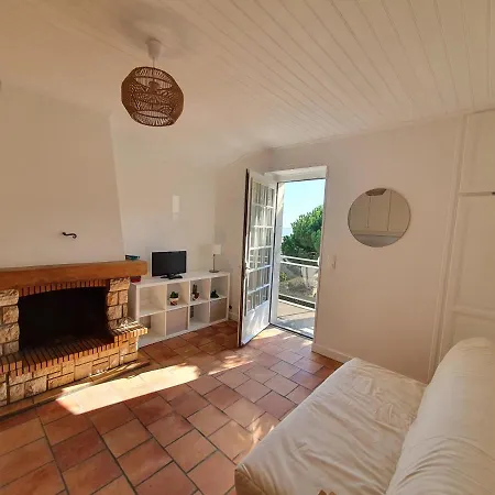 Palais Mer Appart T2 Vue Sur Mer, Plages Et Centre Ville A Pieds!