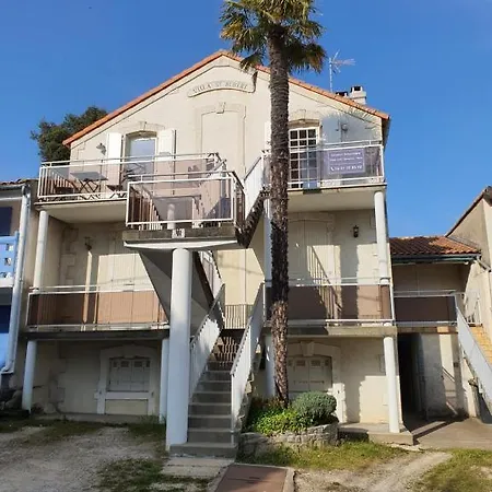 Palais Mer Appart T2 Vue Sur Mer, Plages Et Centre Ville A Pieds! Apartment