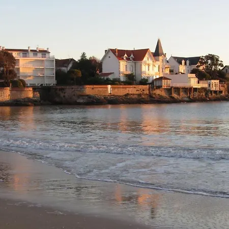 Palais Mer Appart T2 Vue Sur Mer, Plages Et Centre Ville A Pieds! Apartment